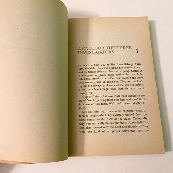 Vintage 1978 Alfred Hitchcock The Mystery Of The Fiery Eye Paperback - Picture 9 of 14